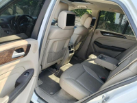MERCEDES ML 350 BENZYNA BIAŁA PERŁA JASNE WNĘTRZE OKAZJA Ostrów Wielkopolski - zdjęcie 10