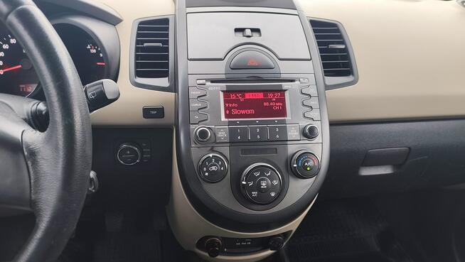Kia Soul 1,6 MPi 126 KM 111 tys.km/1 właść/Alu/Parktronik Szczecin - zdjęcie 10