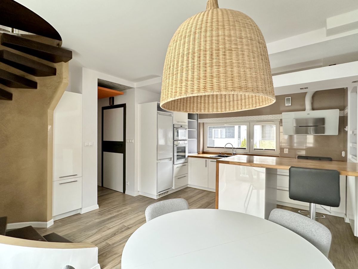 Unikatowe, dwupoziomowe mieszkanie w Plewiskach Plewiska - zdjęcie 12