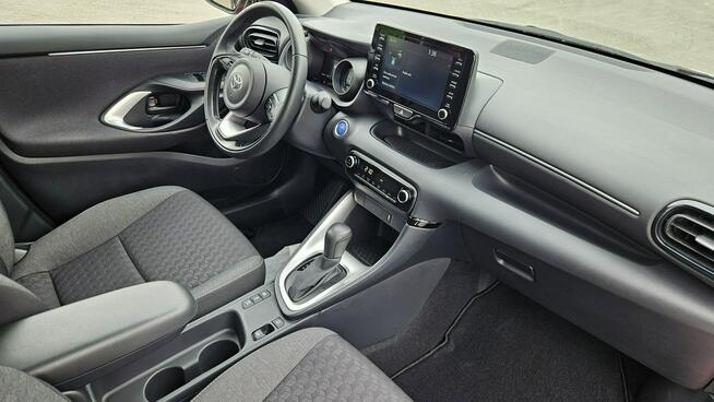 Toyota Yaris Warszawa - zdjęcie 4
