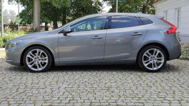 Volvo V40 Xenon Skóry Harman Kardon Gwarancja Kutno - zdjęcie 6