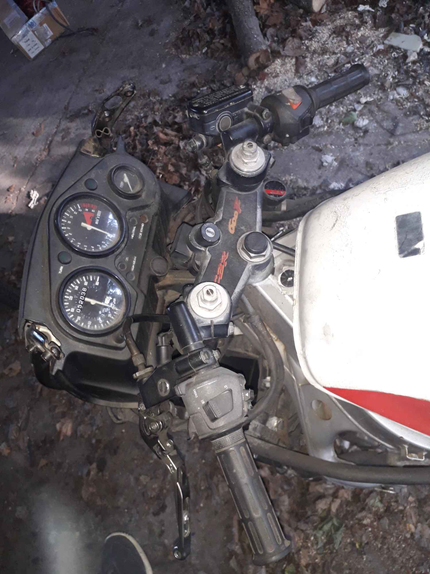 Honda CBR 600 Praga-Południe - zdjęcie 9