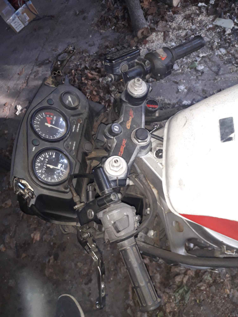 Honda CBR 600 Praga-Południe - zdjęcie 9