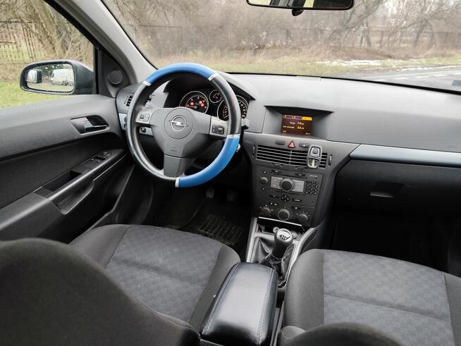 Opel Astra H 1.7 100KM 2004r Wrocław - zdjęcie 5