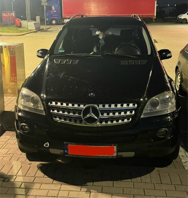 Sprzedam Mercedes-Benz ML 320 na części Gdańsk - zdjęcie 2