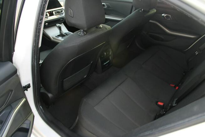 BMW 318 Salon Polska 156HP Gwarancja Warszawa - zdjęcie 12