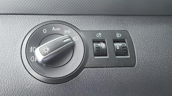 Volkswagen Caddy automat  7 osobowy   climatronic   LONG Lębork - zdjęcie 11