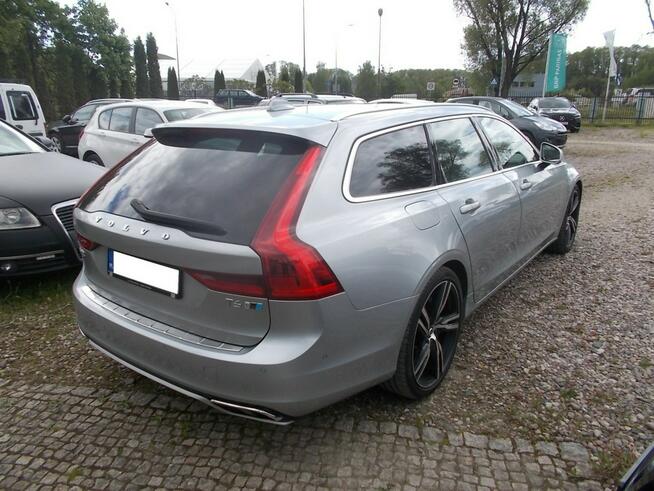 Volvo V90 2,0Turbo 326PS!!! T6 R-DESIGN!!!4X4!! Białystok - zdjęcie 4