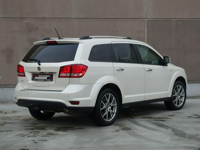 Fiat Freemont 2.0D 170KM/Automat/4X4/Nawi/Kamera/Skóry/Pełny Serwis Lublin - zdjęcie 10