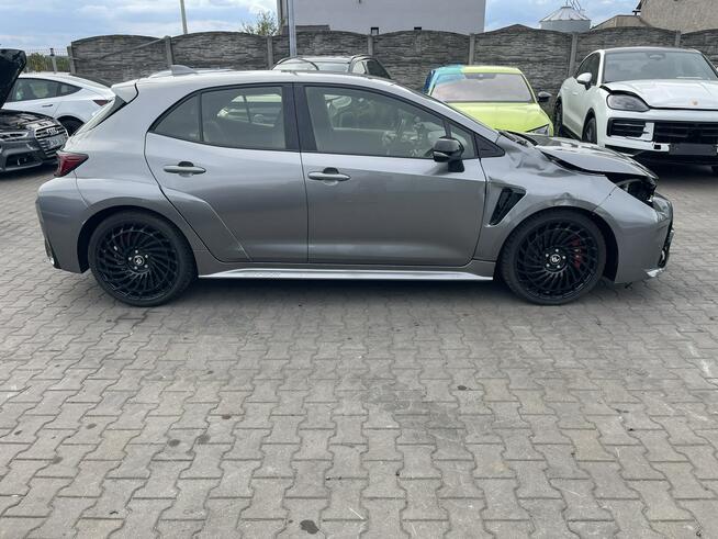 Toyota GR Corolla Sport 305 KM Kamera Podgrzewanie Virtual cockpit Gliwice - zdjęcie 2