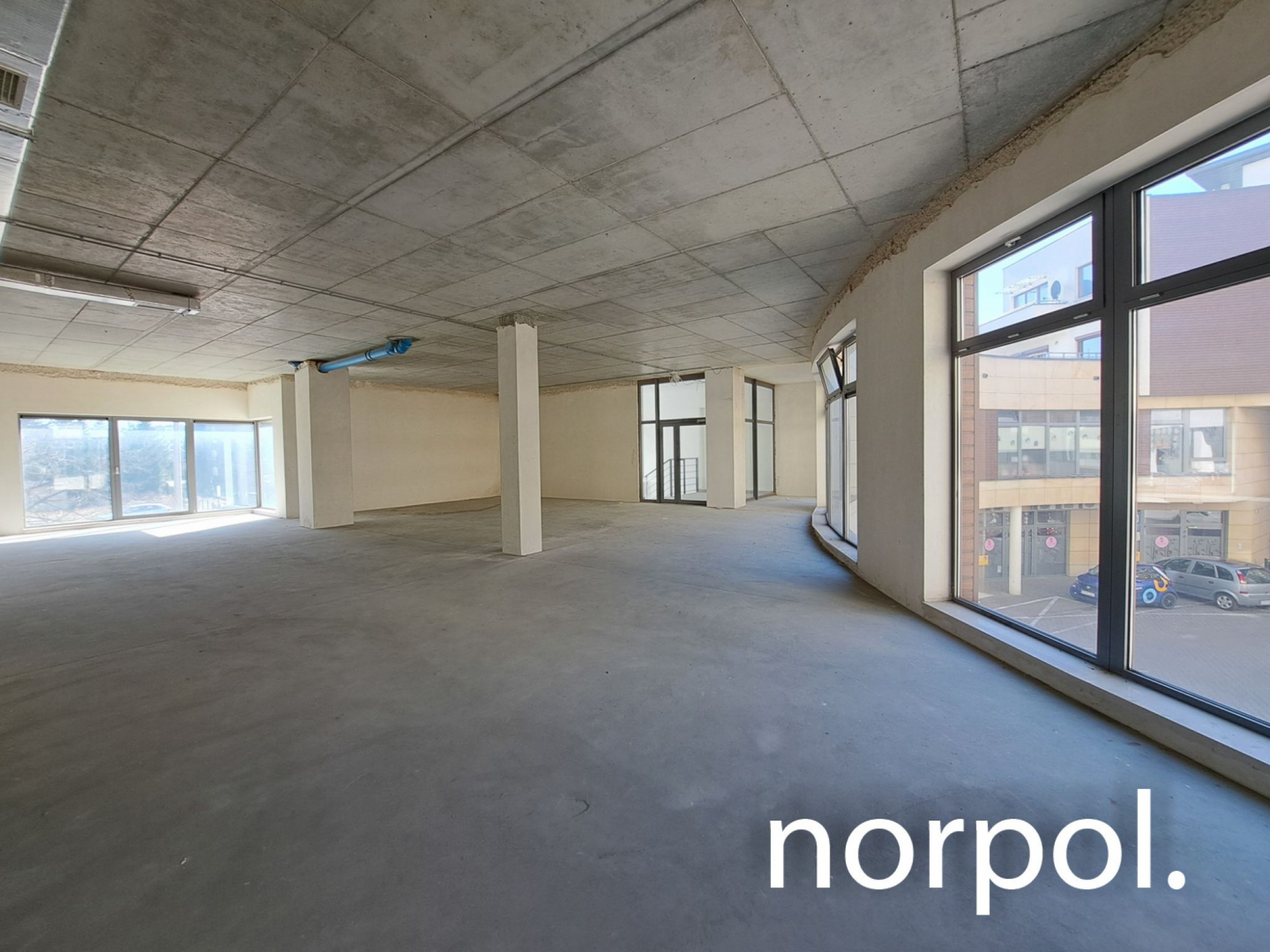 Open space do zaaranżowania w reprezentacyjnym apartamentowcu, os. Kraków - zdjęcie 8