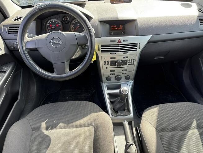 Opel Astra 1.4 benzyna 90km klimatyzacja BEZWYPADEK serwis 2010 Tychy - zdjęcie 3