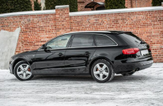 Audi A4 Podzagajnik - zdjęcie 8