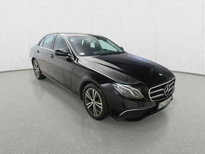 Mercedes E 220 Komorniki - zdjęcie 1