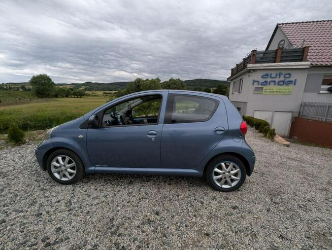 Toyota Aygo miejskie auto w Automacie Kamienna Góra - zdjęcie 12