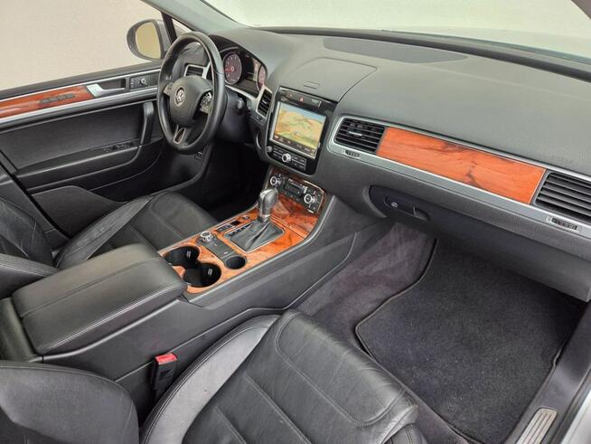 Volkswagen Touareg 3.0 * Hybryda * Europa * navi LEDY xenon skóra Raba Niżna - zdjęcie 10