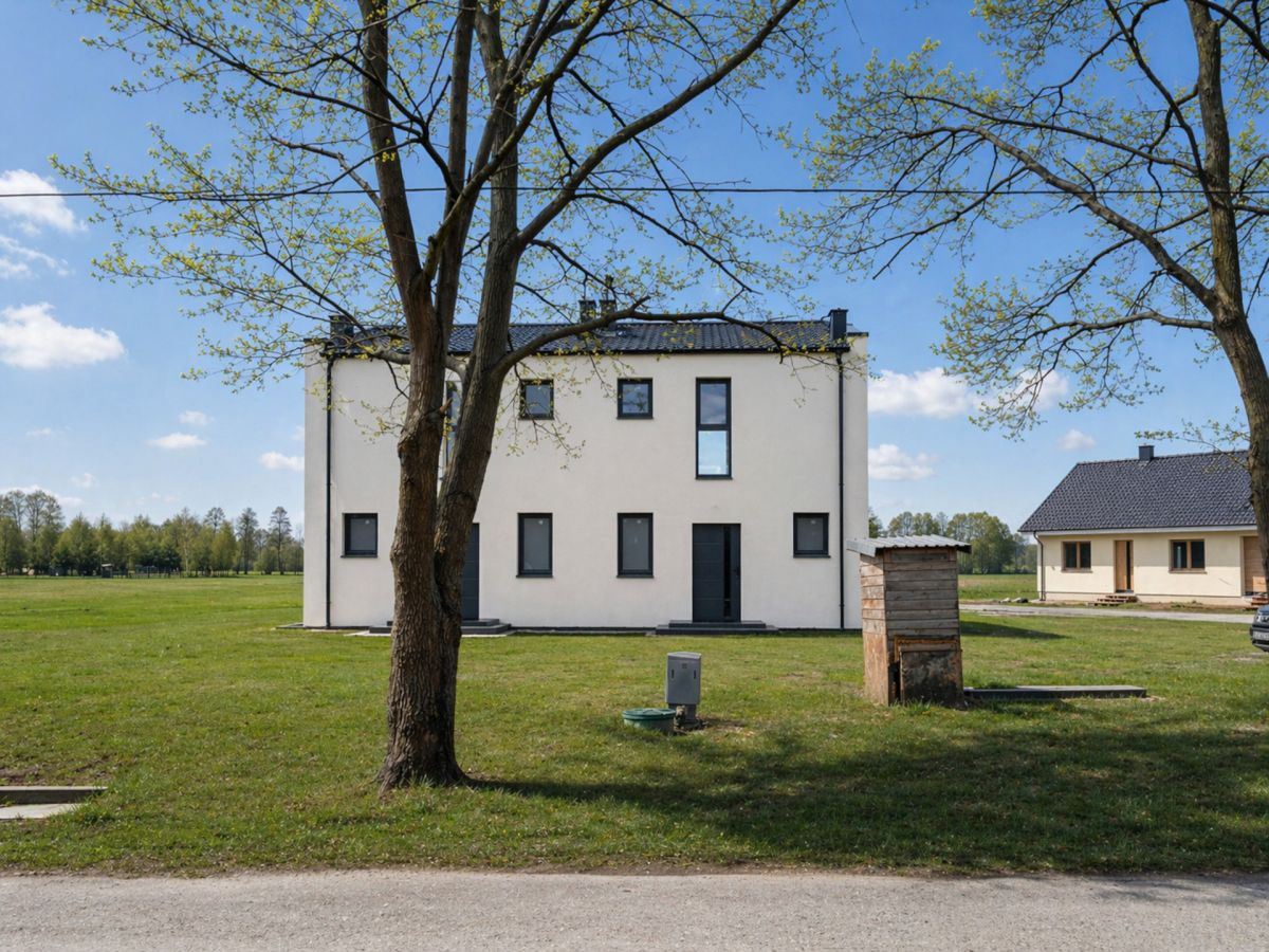 Dom w zabudowie bliźniaczej w spokojnej okolicy Glinno - zdjęcie 4