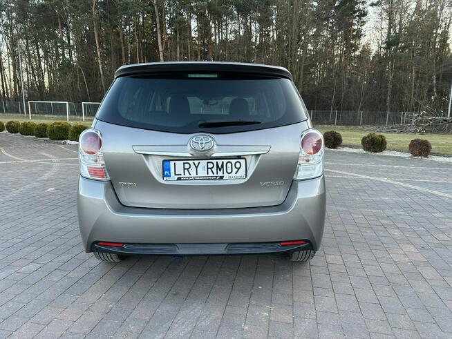 Toyota Verso Lipówki - zdjęcie 7
