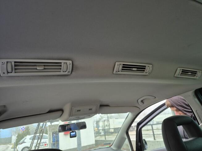 Na sprzedaż oferuję zadbany egzemplarz Volkswagena Sharana. Janczewo - zdjęcie 1