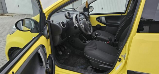 Bardzo ładny Peugeot 107 z klimą! Niski przebieg Żagań - zdjęcie 9