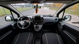 Peugeot Partner Long Tempomat 1.6HDi 2017r Klima Hak Czujniki Ekran Pabianice - zdjęcie 6