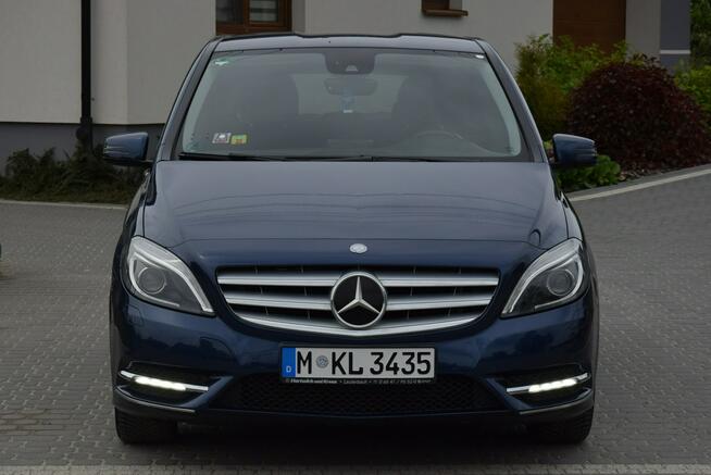 Mercedes B 180 1.6B Led Navi Kamera 2 KPL KÓŁ 135 Tys KM Sprowadzony Majdan Sieniawski - zdjęcie 2