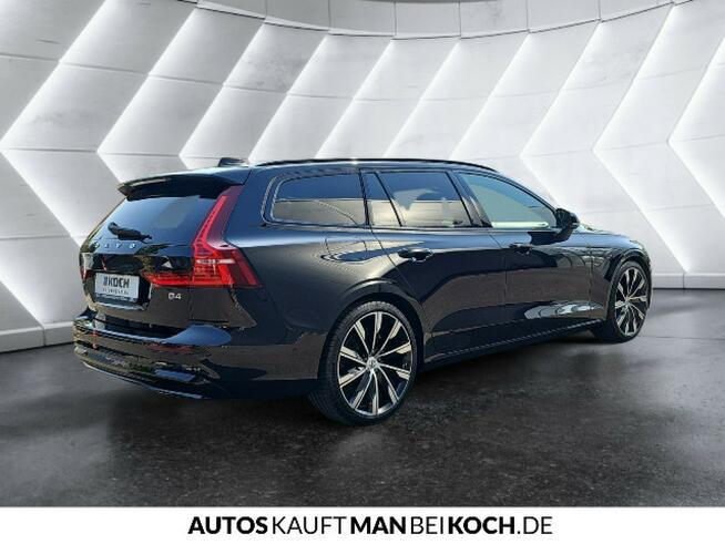 Volvo V60 Cross Country B4 D Plus  Mild-Hybrid AWD Tychy - zdjęcie 3