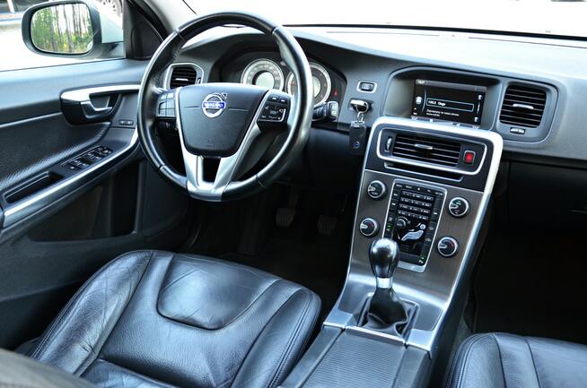 Volvo V60 2.0 D3 163KM Opłacony! Skóra! Navi! Auto Dla Ciebie!! Ostrów Mazowiecka - zdjęcie 5