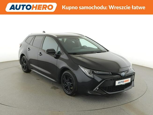 Toyota Corolla hybryda 184KM navi kamera hak grzane fotele ACC BiLED Warszawa - zdjęcie 10