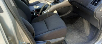 Toyota Auris 1.4 D-4D Dąbrowa Górnicza - zdjęcie 8