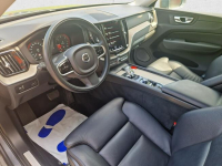 Volvo XC 60 B4 D AWD Inscription! Z Polskiego Salonu! Faktura VAT! Warszawa - zdjęcie 12