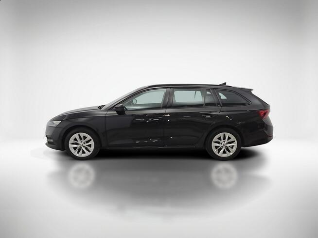 Škoda Octavia 2.0 TDI Ambition ! Z Polskiego Salonu ! Faktura Vat ! Warszawa - zdjęcie 2