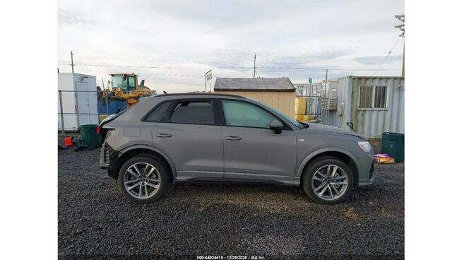 Audi Q3 / Bogata wersja / Quattro / S-Line / Tarnów - zdjęcie 4