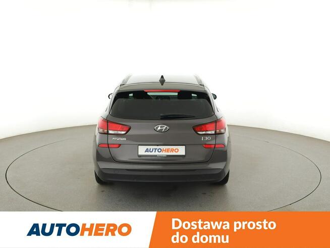 Hyundai i30 FV23% automat navi grzane fotele kamera tempomat Warszawa - zdjęcie 6