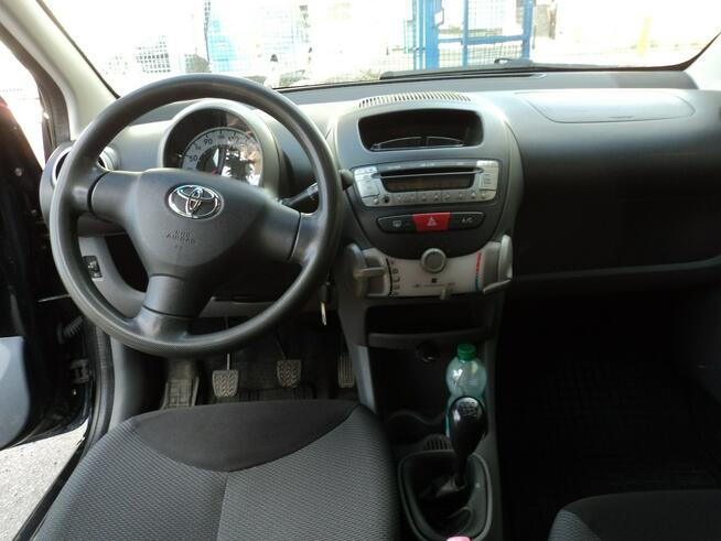 Toyota Aygo sprzedam ładną TOYOTE AJGO Lublin - zdjęcie 9