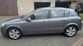 Opel Astra H 2004 Lipno - zdjęcie 9
