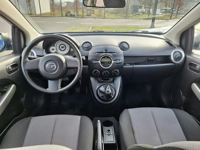 Mazda 2 rok 2009, 1.3 benzyza  bardzo zadbana Nowy Sącz - zdjęcie 11