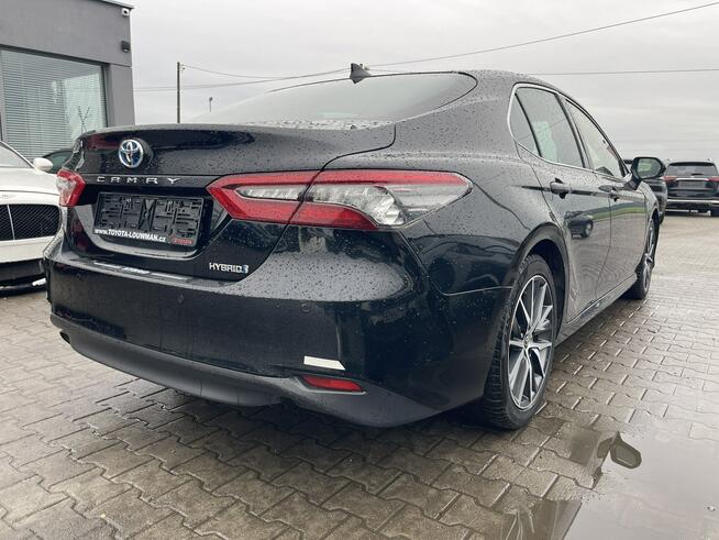 Toyota Camry Hybryda Skóra Podgrzewanie Kamera 218KM Gliwice - zdjęcie 5