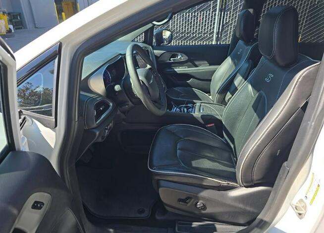 Chrysler Pacifica LIMITED / pakiet S / niski przebieg Białystok - zdjęcie 7