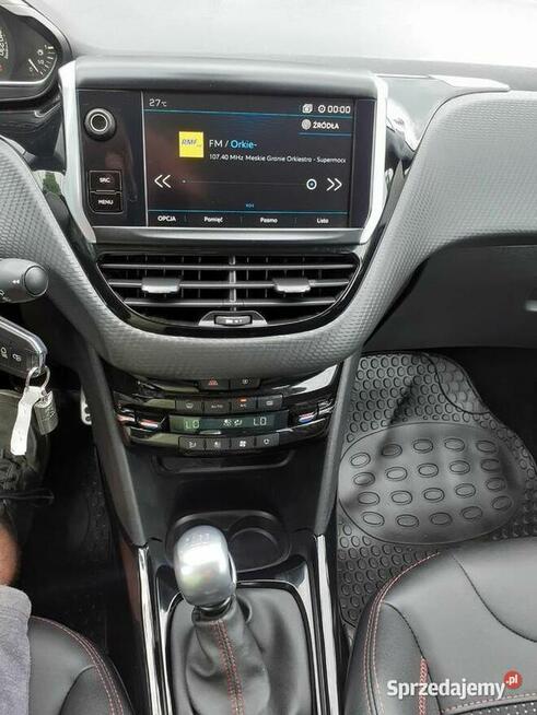 Peugeot 2008 1.2 Pure Tech GT Line S&amp;amp;S Wałdowo Szlacheckie - zdjęcie 9