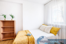 Duża i przestronna kawalerka z garderobą Jeżyce - zdjęcie 4