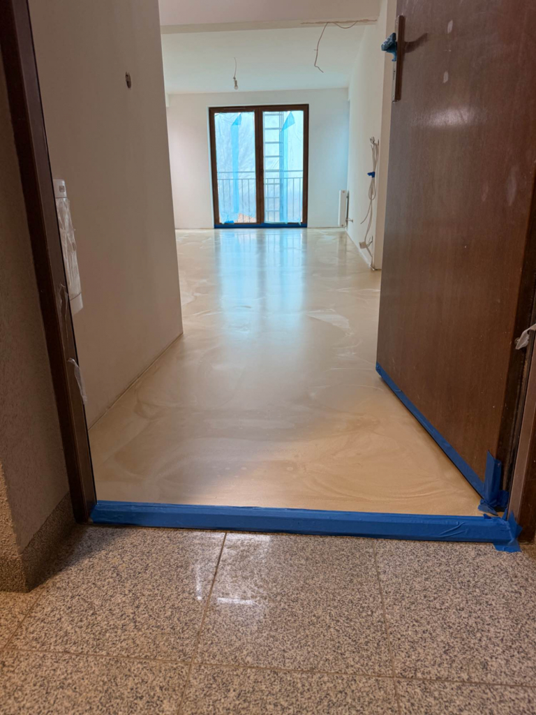 Posadzki z żywicy | Posadzki żywiczne l Posadzki dekoracyjne bez fug Szczecin - zdjęcie 1