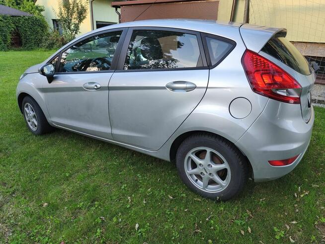 Sprzedam Ford Fiesta 2010 Marszałki - zdjęcie 1