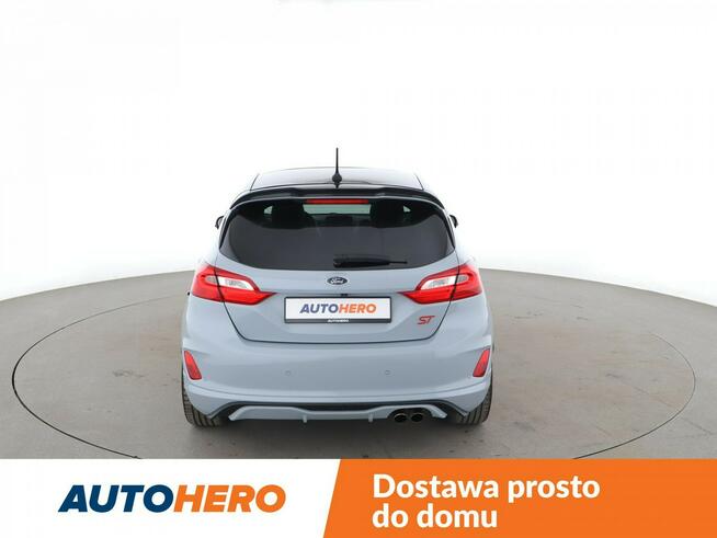 Ford Fiesta Full LED, grzane fotele, grzana kierownica, bluetooth Warszawa - zdjęcie 6