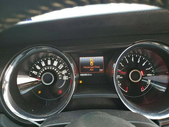 Ford Mustang / 5.0 420KM / automat / niski przebieg / Tarnów - zdjęcie 9