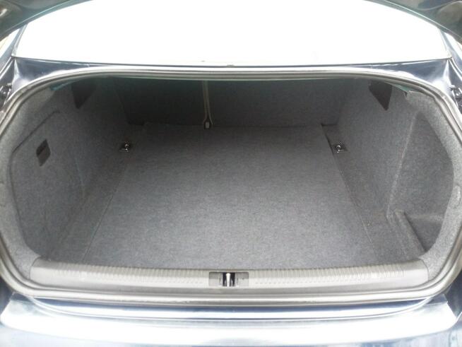 Śliczna Audi A4B7 2.0 b+ gaz Policzna - zdjęcie 10