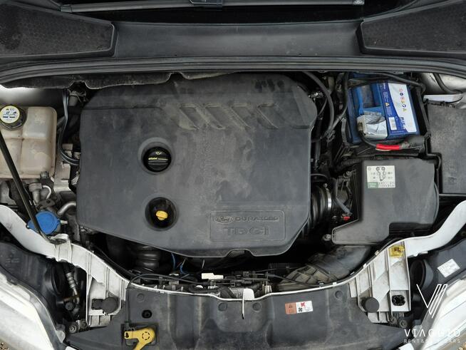 Focus 1.6 95km NAVI czujniki KLIMA bezwypadek SERWIS 2011 Tychy - zdjęcie 9