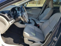 Volvo V40 2,0 D3 Jasne Skóry Kamera Nawigacja Zarejestrowany Gwarancja Włocławek - zdjęcie 9