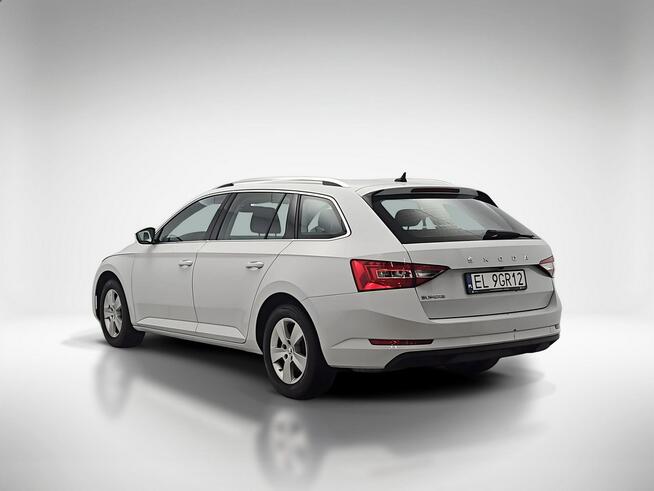 Škoda Superb 1.5 TSI Ambition DSG ! Z Polskiego Salonu ! Faktura Vat ! Warszawa - zdjęcie 3