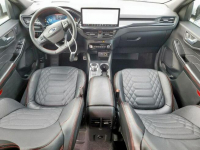Ford Kuga / 4x4 / 2.0 250KM / Bogate wyposażenie / Tarnów - zdjęcie 8